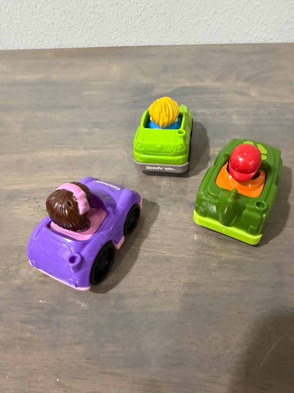 3 Little People Wheelies Racers Fisher Price - Picture 3 of 4